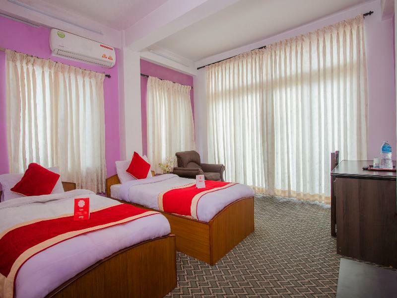 Oyo 135 Lost Garden Apartment And Guest House Kathmandu Exterior photo